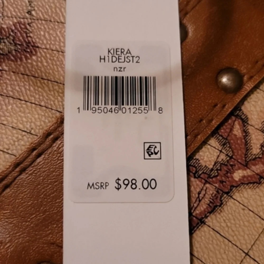 Calvin Klein Logo Kiera Signature Wallet Crossbody Bag - Picture 6 of 6